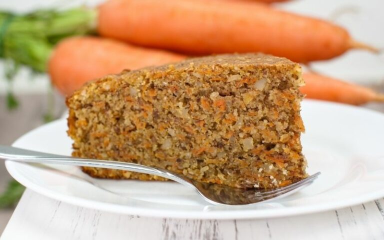 Carrot and Almond Cake