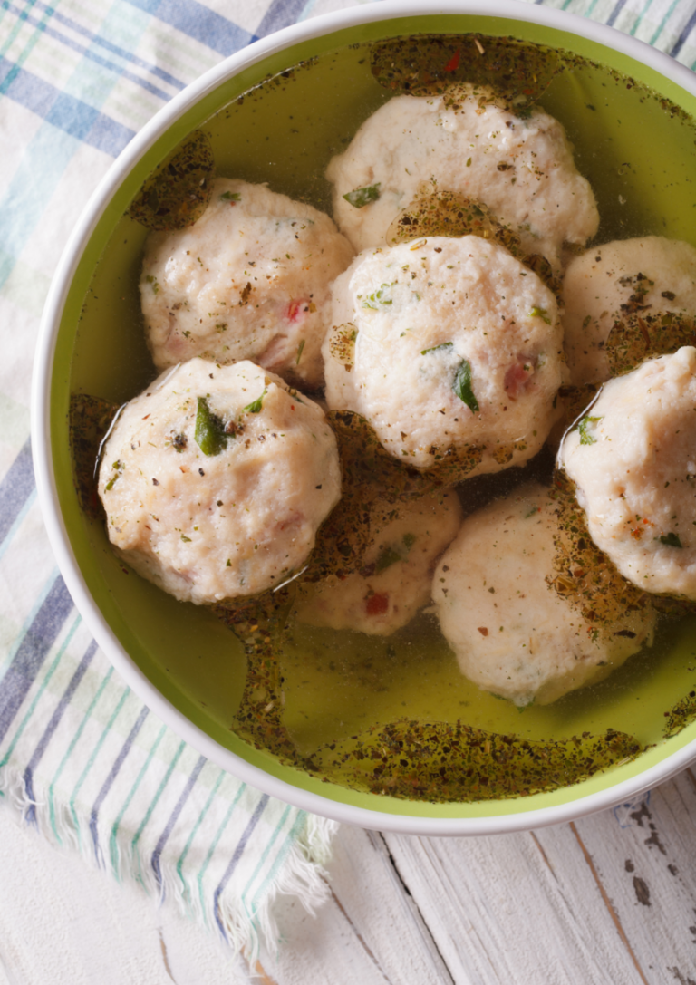 Canederli Allo Speck In Brodo