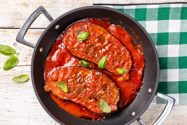 Melanzane ripiene in padella