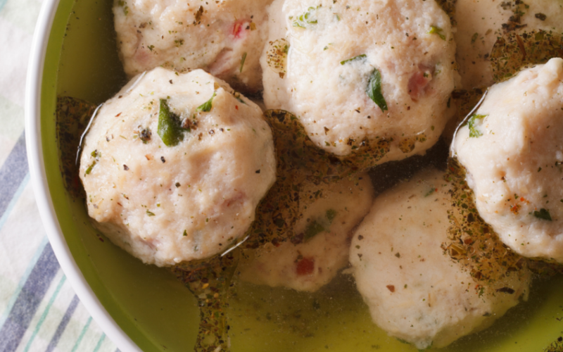 Canederli Allo Speck In Brodo